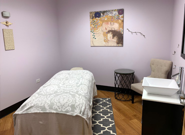 serenity massage hoffman estates - massage room